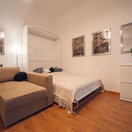Mojmirova St. Luxury Prag